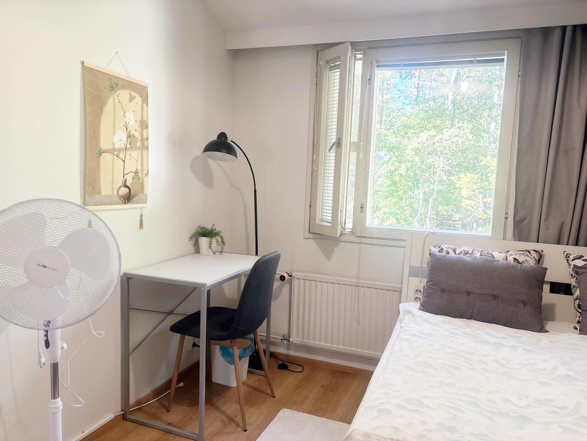 Private Rooms Near Metro, Free Parking,Direct Bus From Airport เฮลซิงกิ ภายนอก รูปภาพ